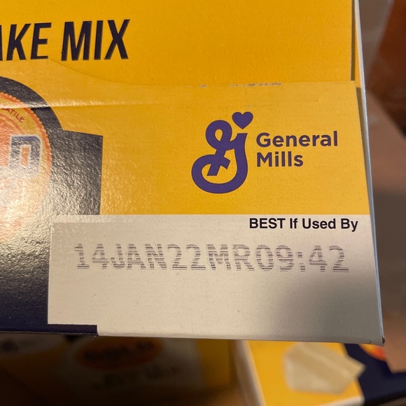 Gold Medal white cake mix-5 pounds box - Picture 4 of 10